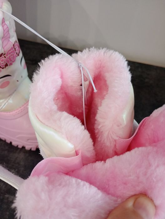 Продам ботіночки для дівчинки. Розмір 28