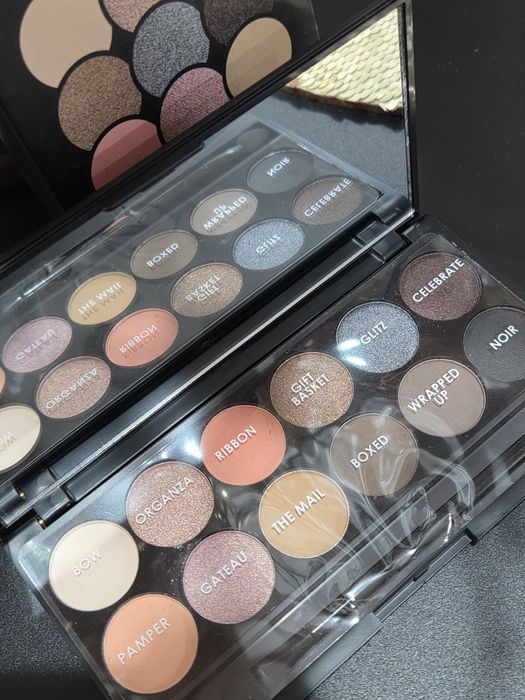 Cienie do powiek Sleek