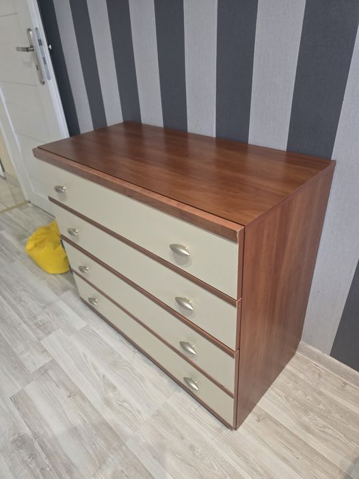 Komoda z szufladami vox