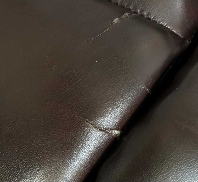 Sofá com repousa pés!!!