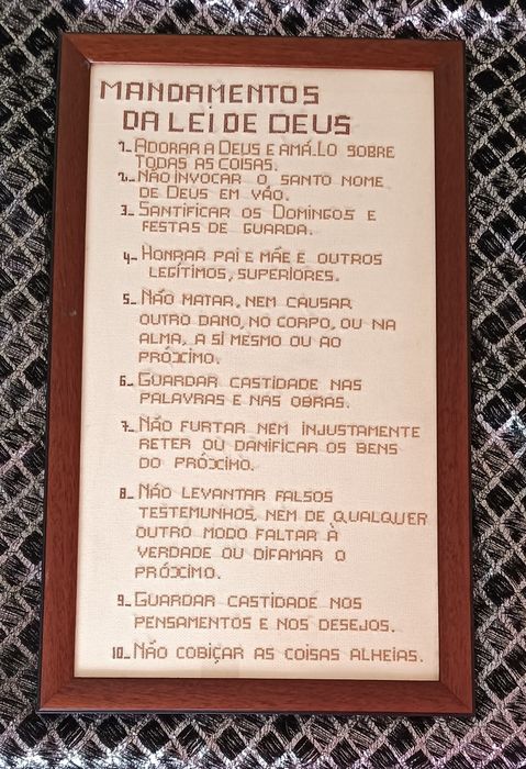 Quadro em ponto cruz "DEZ MANDAMENTOS"