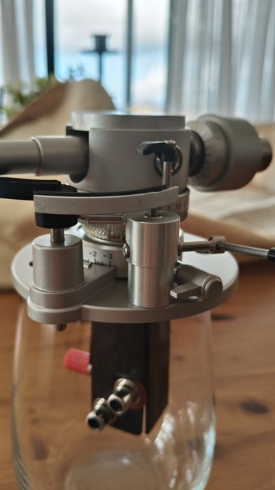 Braço de gira discos Sony Pua-7