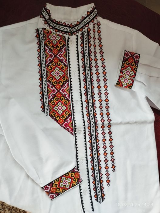 Вишита сорочка біла для хлопця 6  7  8 років