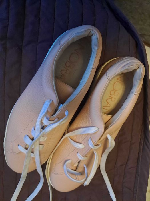 buty sportowe firmy nobrandt