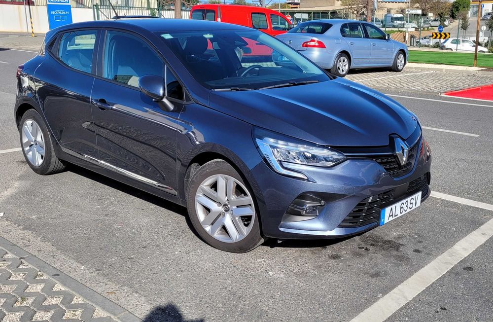 Renault clio 5 ano 2020 com apenas 24.500 km