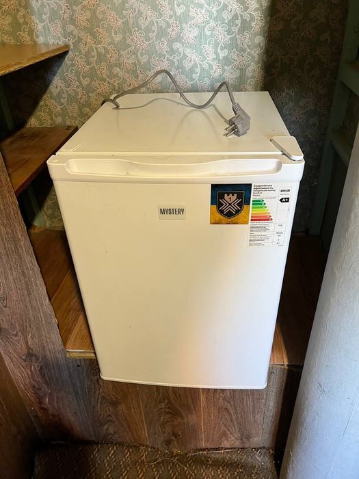 Холодильник Mystery MRF-8050W