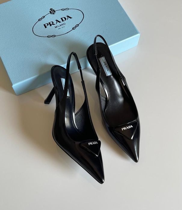 Szpilki Prada