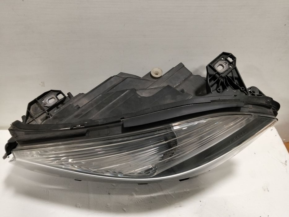 Farol Mercedes w176 classe A otica 2013