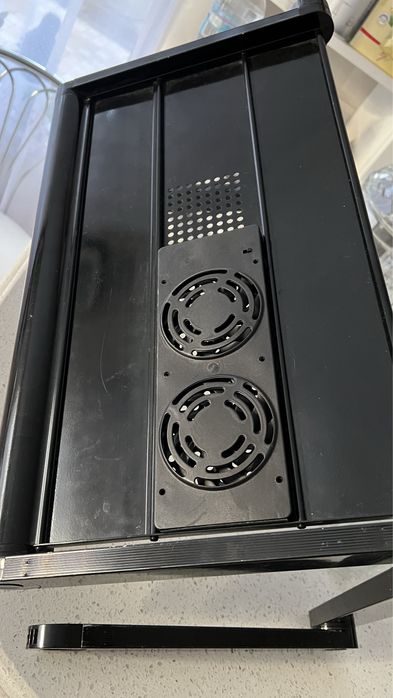 Підставка під ноутбук