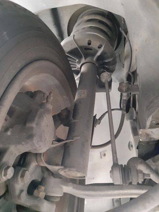 Amortecedor frente esquerdo MERCEDES-BENZ Classe C Carrinha (S203)