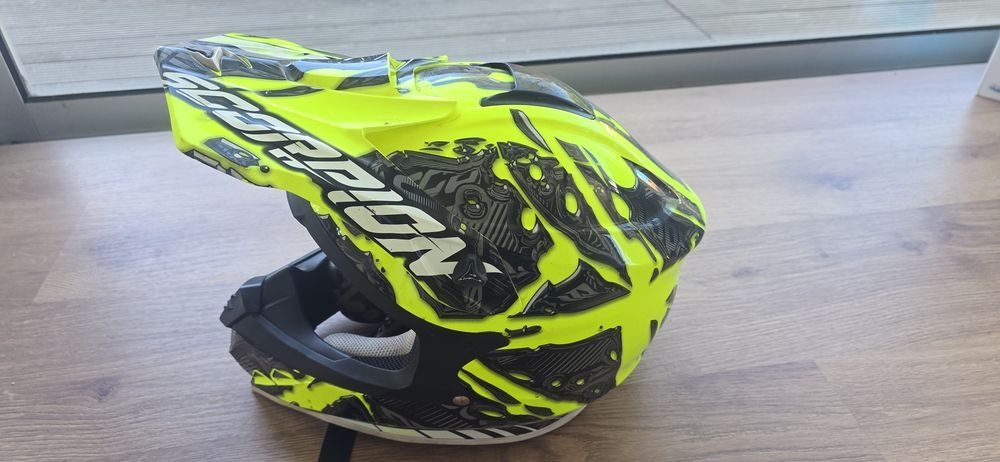 Capacete motocross SCORPIONS VX-15 AIR