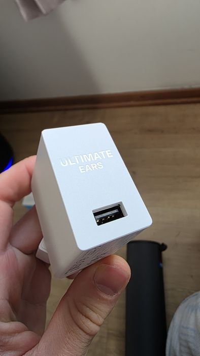 Coluna Portátil Bluetooth Ultimate Ears Megaboom 3