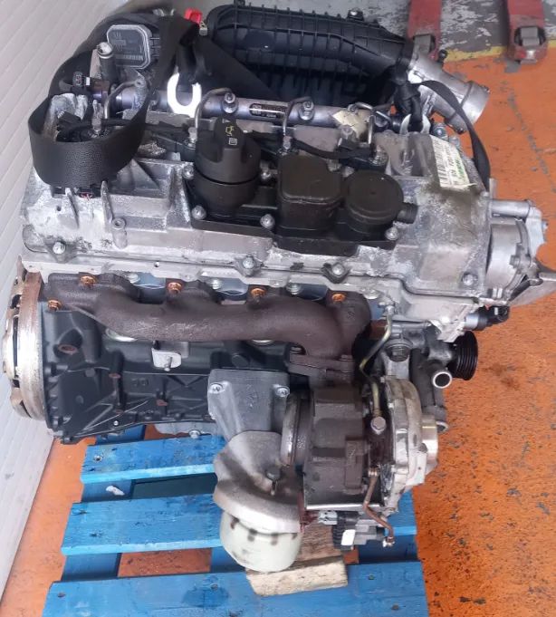 Motor Mercedes Benz W203 C200/C220 2.2 Cdi Ref: 646963