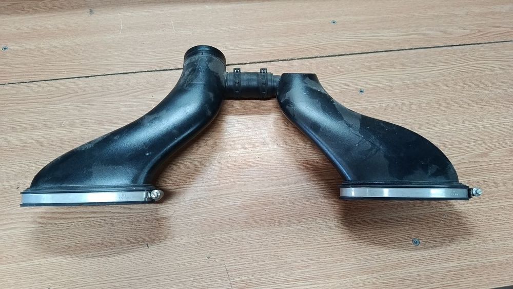 Porsche panamera 971 3.0  патрубок повітрязабірника 971129532d,971128629
