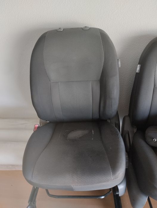 Bancos Rav4 2004