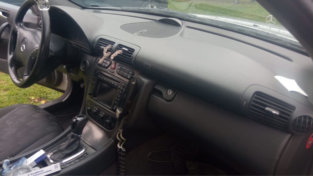 Mercedes Benz W203 w całości lub na części