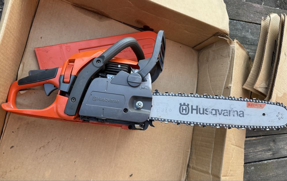 Бензопила Husqvarna 435 II (2.2 л.с., 38 см)