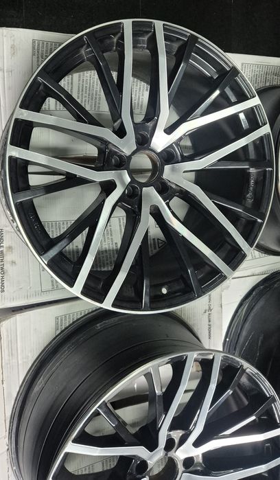 4 Jantes AEZ Panama 21"