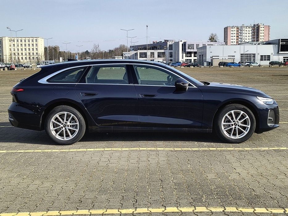 Audi A6 Avant Salon Polska, Autoryzowane Audi Select Plus+