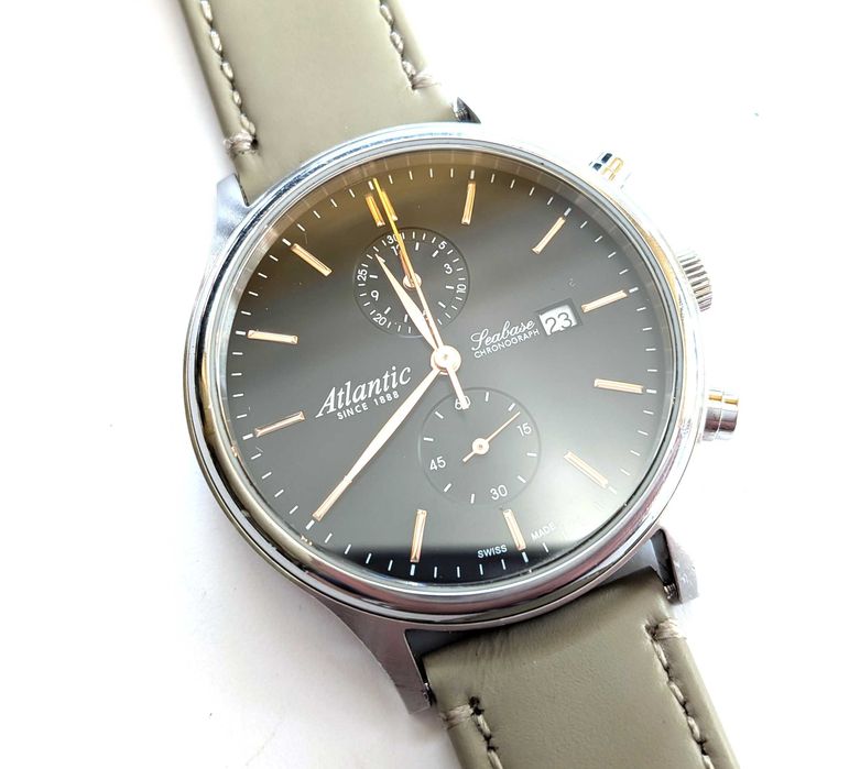 Zegarek Atlantic Seabase Chronograph 64452.41.61R
