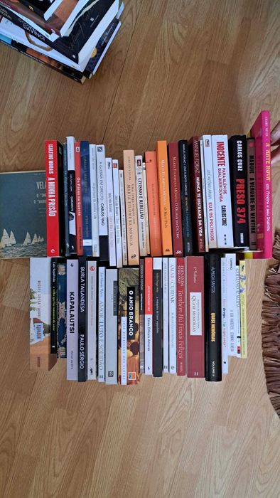 Livros usados em bom estado