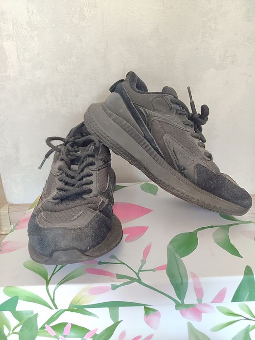 Damskie sneakersy 38 czarne Lacoste adidasy
