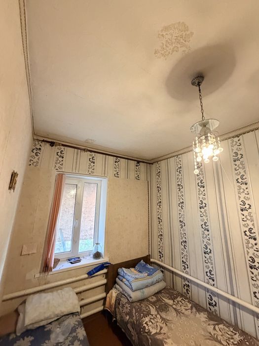 Продается хороший дом. Хорошее состояние. Гараж. Славянск