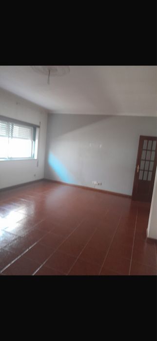 Apartamento T3, para arrendamento, GUARDA ( Urbanizacao Castelos Velhos)