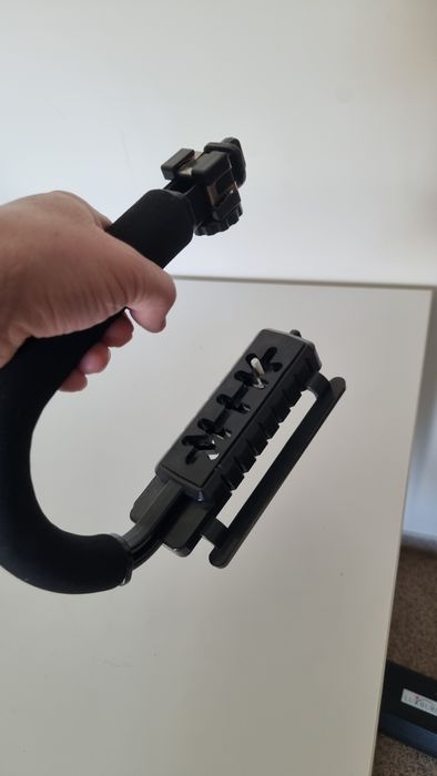 Estabilizador  para máquina fotográfica/vídeo