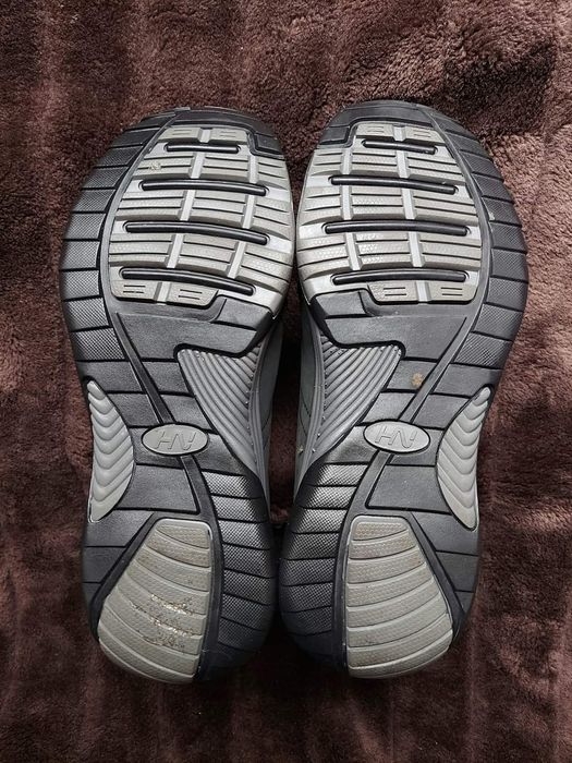 Черевики clarks gore tex 

Розмір по бірці:  41р

Замір по стельці: 27