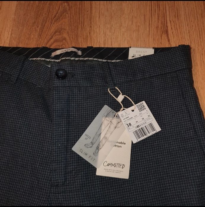 Spodnie chinos w30 Mango