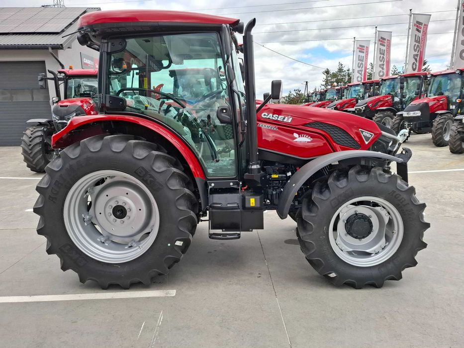 Ciągnik rolniczy CASE IH Farmall 100A New Design - RATY 0 %