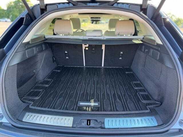 2021 Land Rover Range Rover Velar