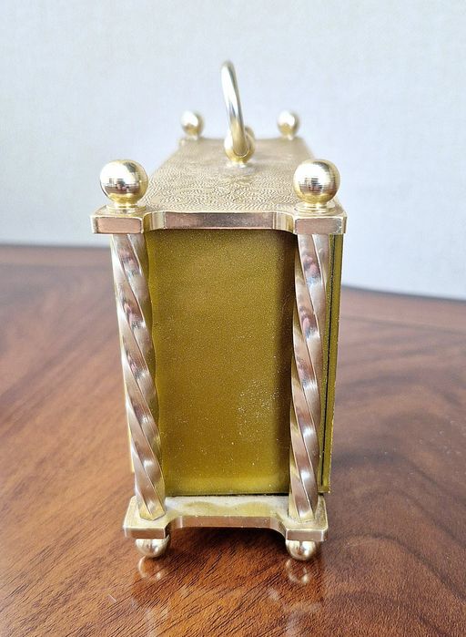 Годинник "Slava" настільний часи Слава вінтаж