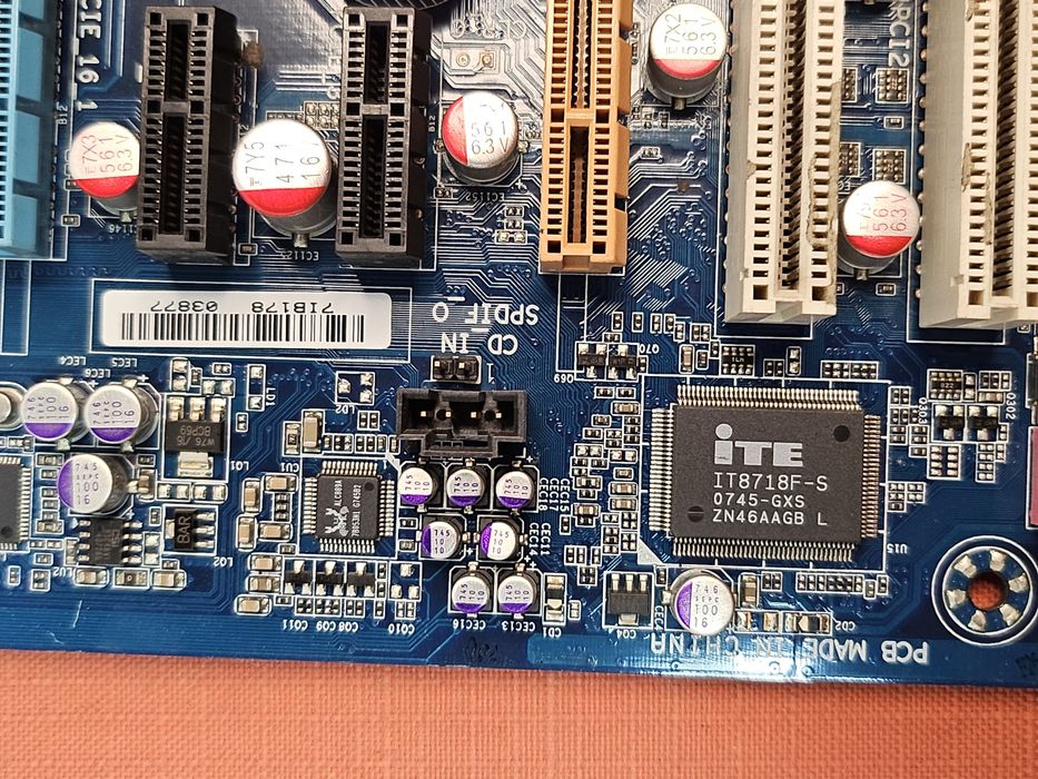 Płyta główna  Gigabyte GA-EP35-DS4,  Intel Core 2 Duo E7500