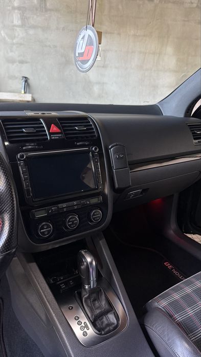 VW GOLF 5 GTI EDITION 30 DSG - Muito material novo