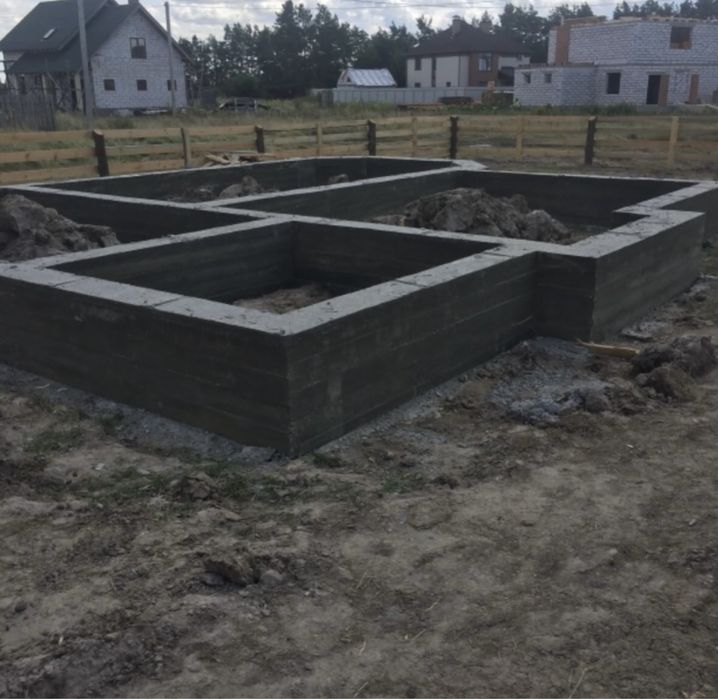 ФУНДАМЕНТНІ роботи, та всі інші будроботи..