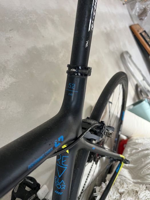 bicicleta estrada KTM modelo 4000 tamanho 52