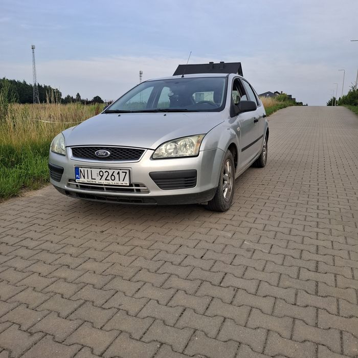 Ford Focus mk2 1.6 benzyna
