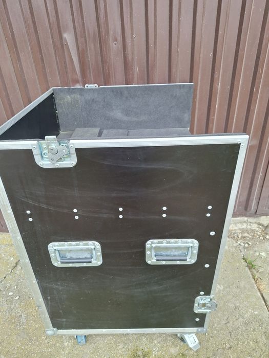 Skrzynia transportowa x32 compact