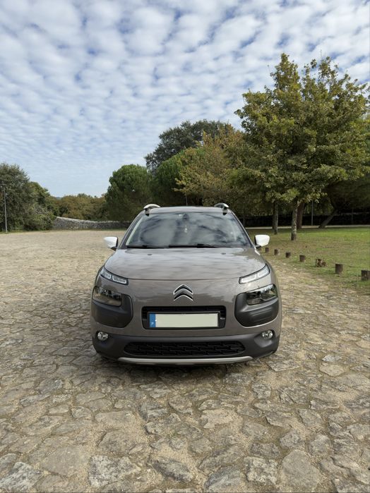 Citroën C4 Cactus 1.2 PureTech 110 cv Rip Curl | Teto Panorâmico — photo 2