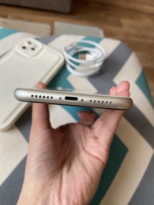 iPhone 11 64 GB | відмінний стан| Neverlock