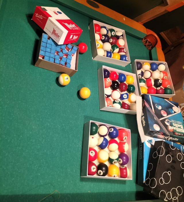 Sprzedam stół bilardowy z litego drewna, blat Łupek Włoski.