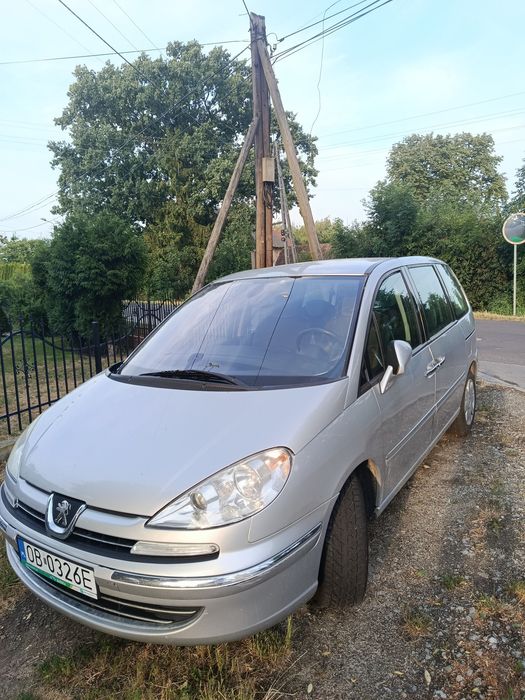 Samochód Peugeot 807 van