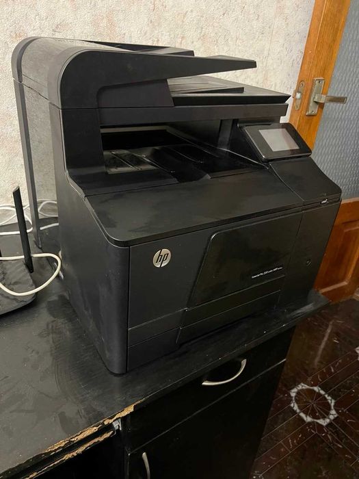 Продам HP LaserJet Pro 200 color MFP m276nw