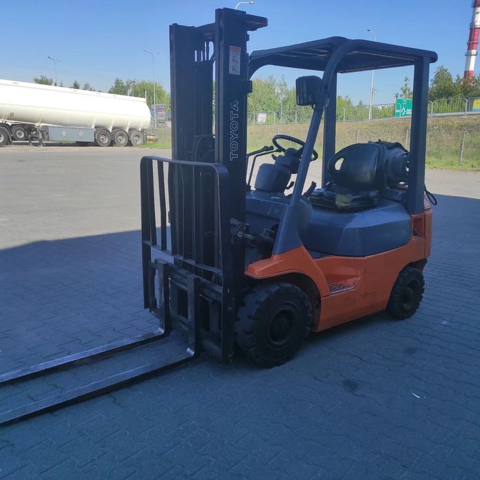 Toyota 7FGF15 Wózek widłowy Toyota
