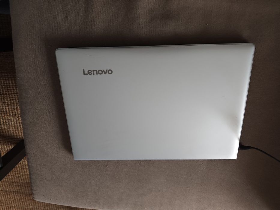 Portátil Lenovo Semi-Novo