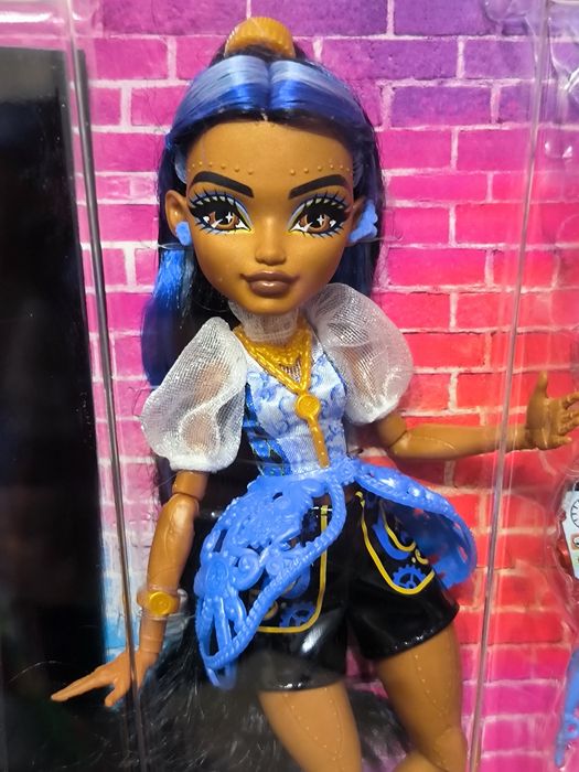 В наявності! Monster High  Лялька Монстер Хай  Robecca Steam Робекка з вихованцям