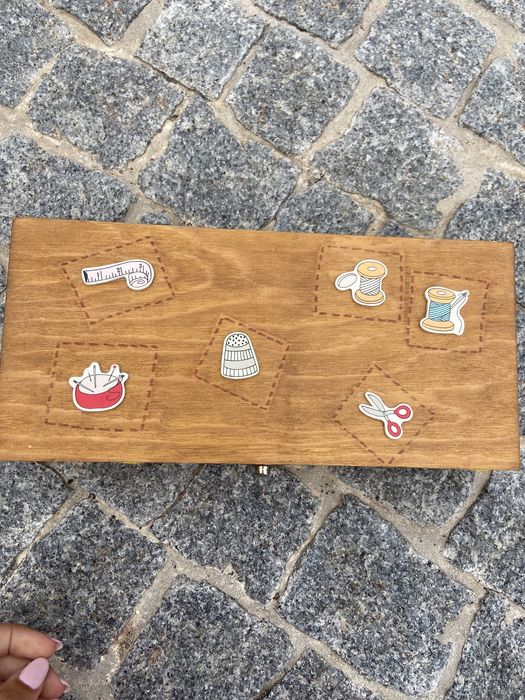 Caixinha de costura com divisoria