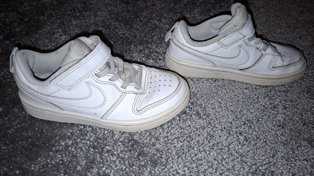 Buty nike 28,5. 17,5cm białe